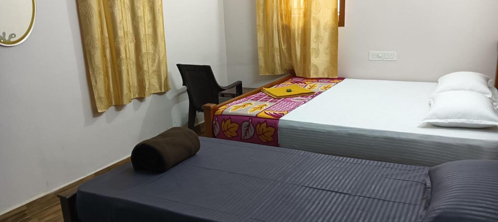 Hotel Kpr Residency Near Isha - Adiyogi Alāndurai Habitación foto