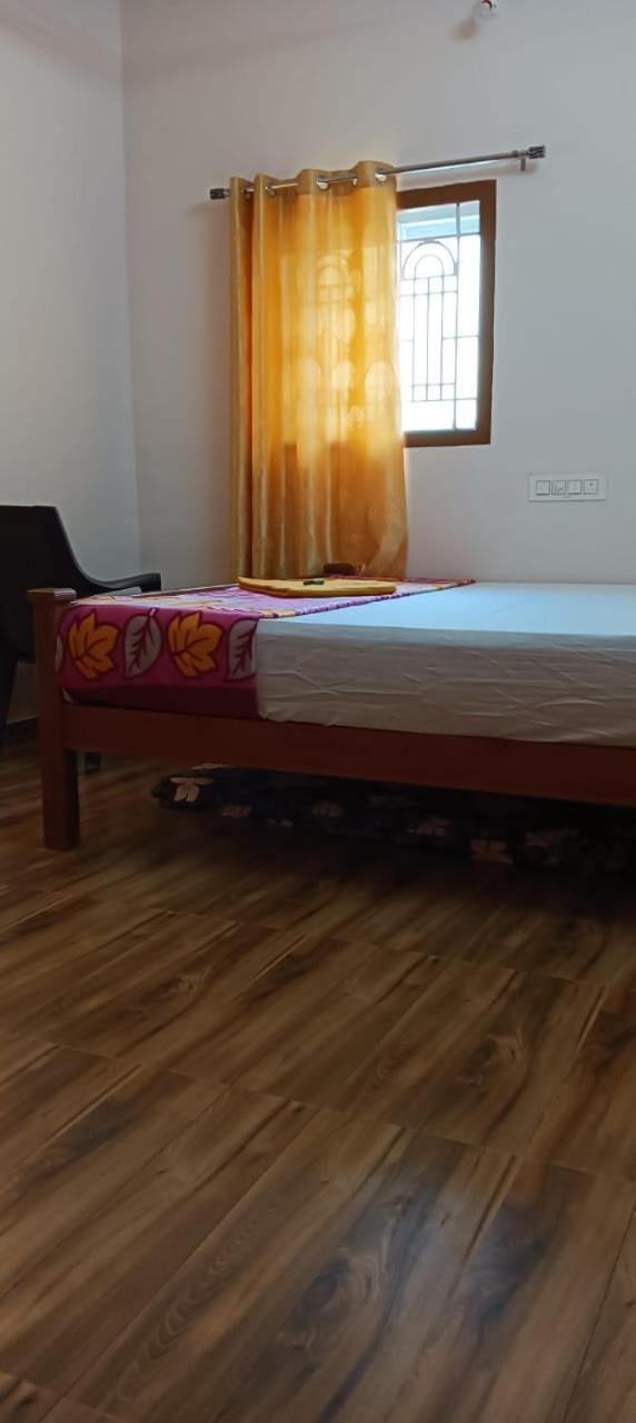 Hotel Kpr Residency Near Isha - Adiyogi Alāndurai Exterior foto